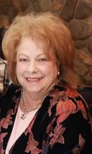 Dianna Lofton Buethe - Photo 3