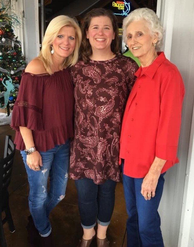 Juanita L. Benoit - Photo 9