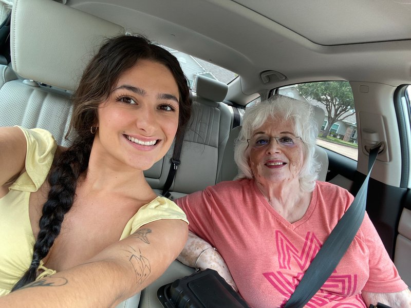 Jennie Marie Fertitta Beebe - Photo 4