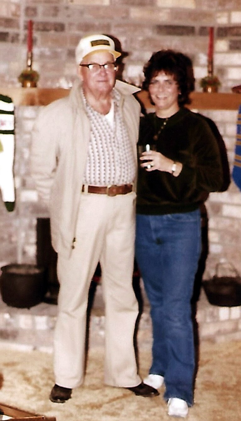 Lois Hairston Schwarz - Photo 3