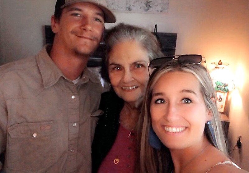 Lois Hairston Schwarz - Photo 5