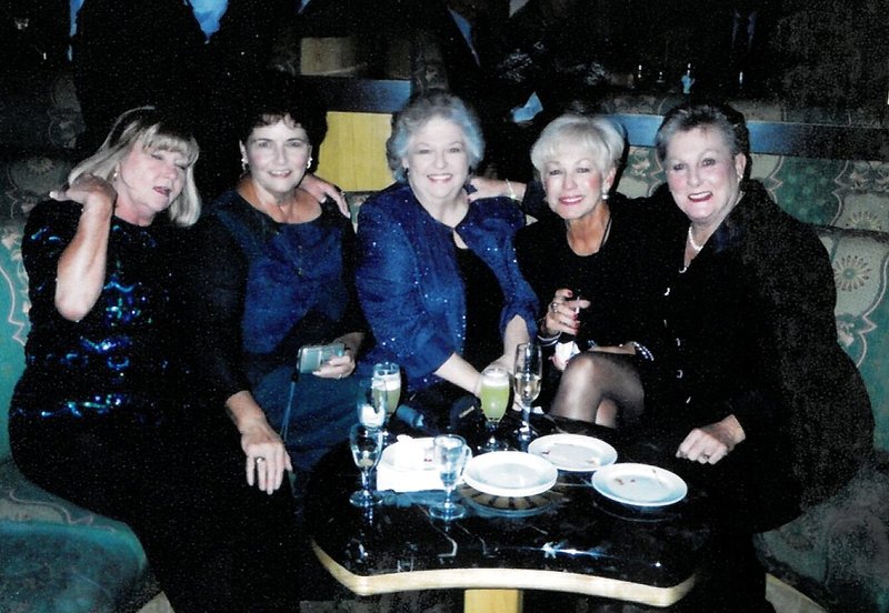 Lois Hairston Schwarz - Photo 8