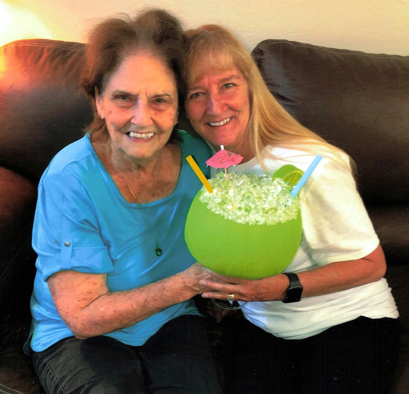 Lois Hairston Schwarz - Photo 10