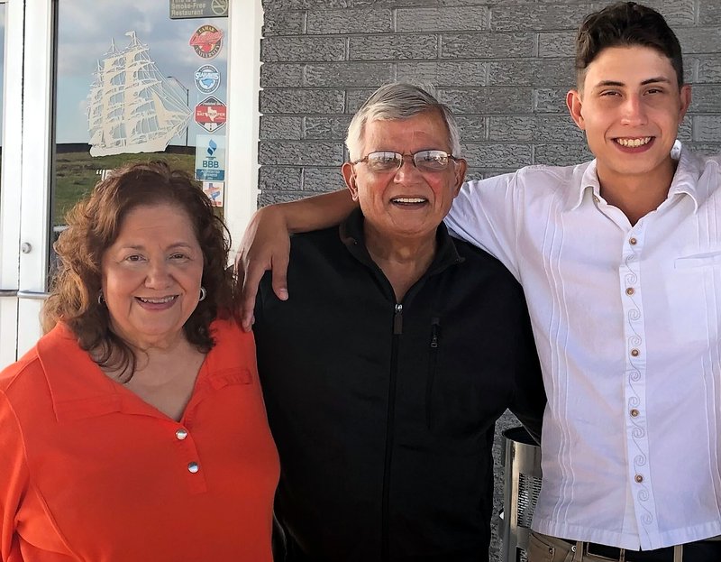 Angelica "Angel" Hernandez - Photo 8