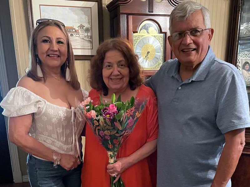 Angelica "Angel" Hernandez - Photo 10