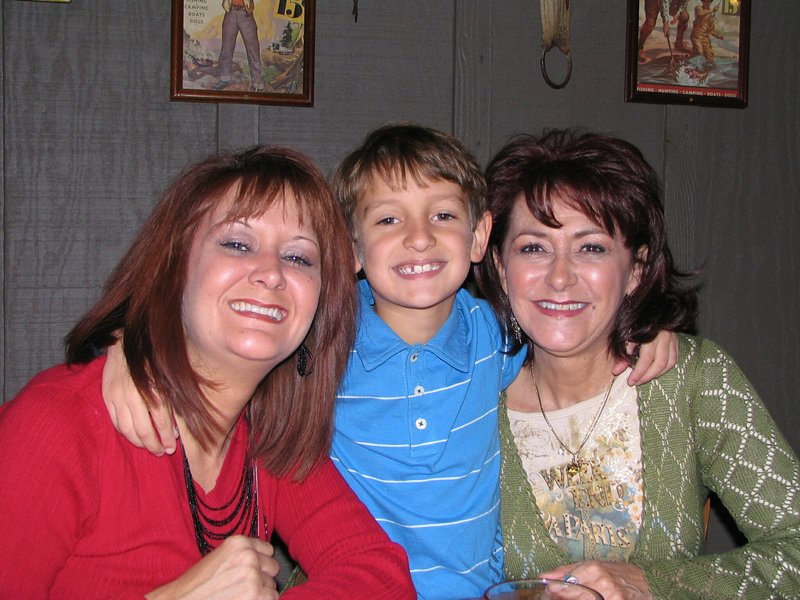 Lorraine Frioux Fletcher - Photo 3