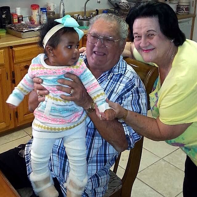 Linda Gayle Hebert - Photo 5