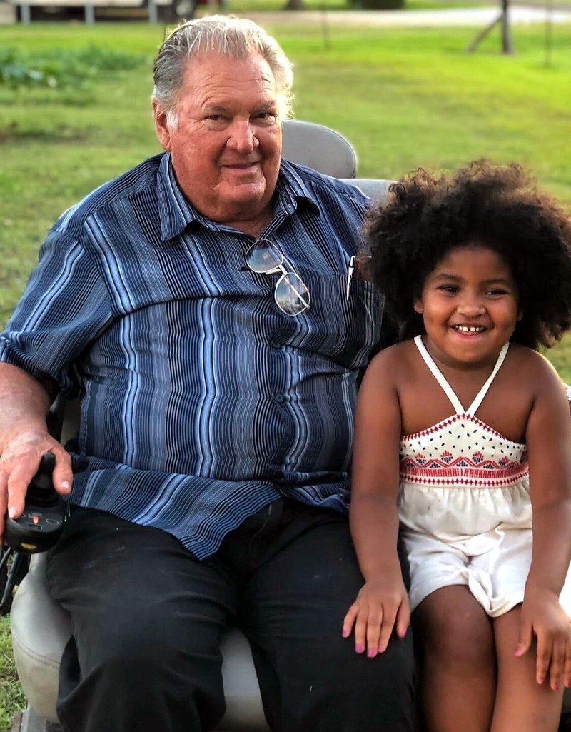 Linda Gayle Hebert - Photo 6