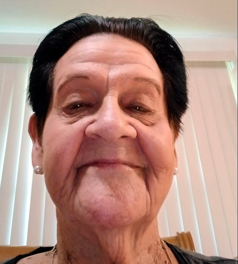 Linda Gayle Hebert - Photo 9