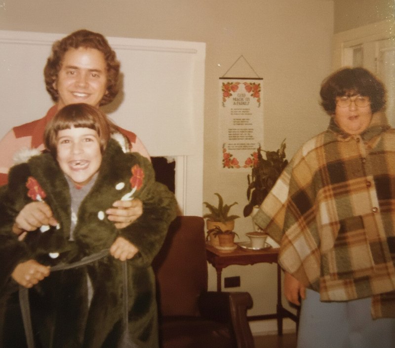 Robert "Bobby" Hanks - Photo 9