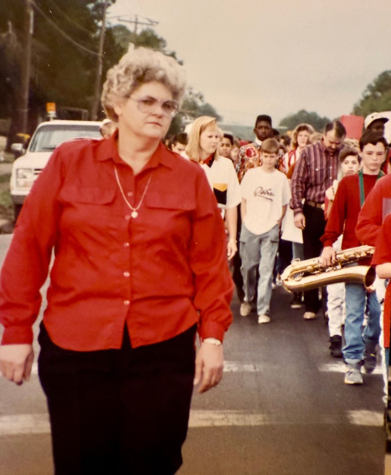 Donna Radke - Photo 8