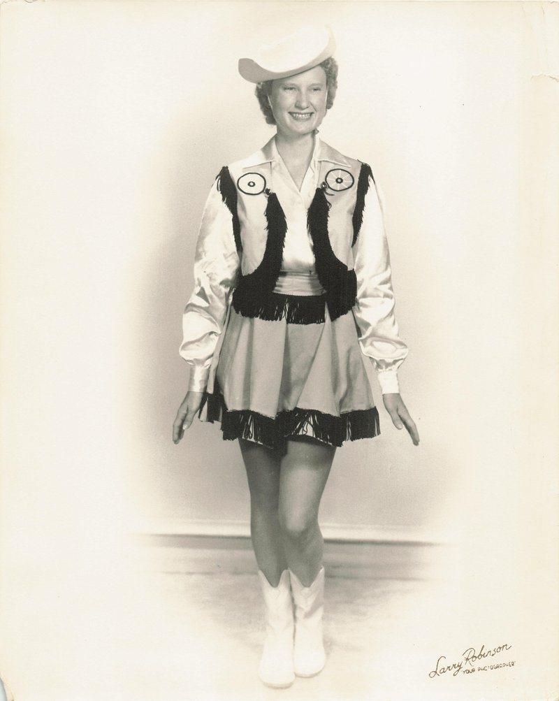 Mary Helen Terrell - Photo 10