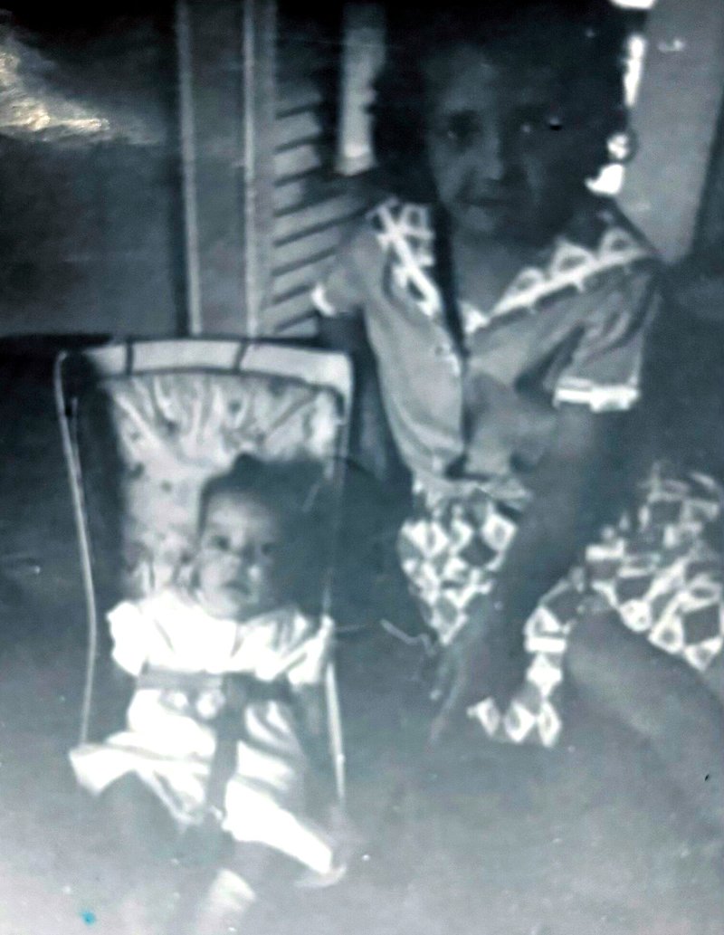 Dee Puckett - Photo 3