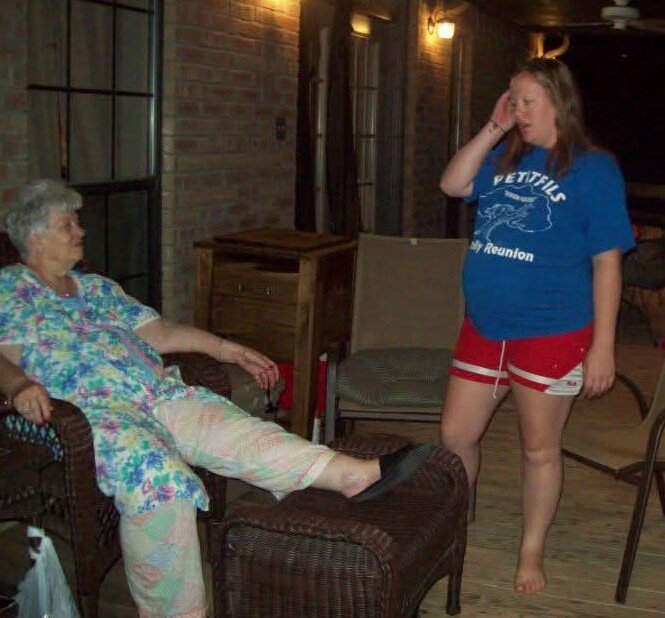 Dorothy M. Sutherland - Photo 8