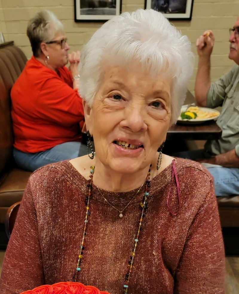 Dorothy M. Sutherland - Photo 11