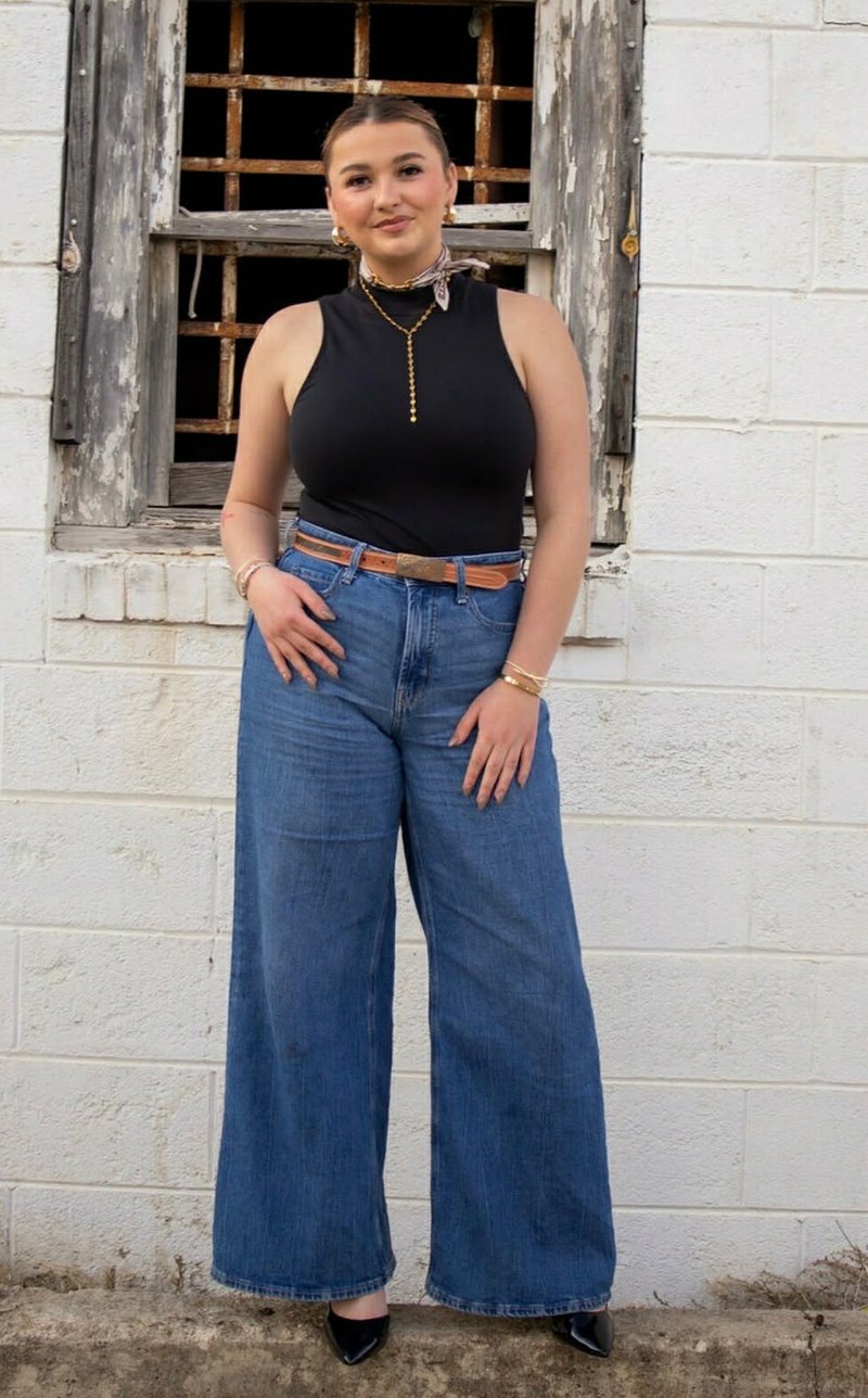 Alex J. LeBlanc - Photo 2