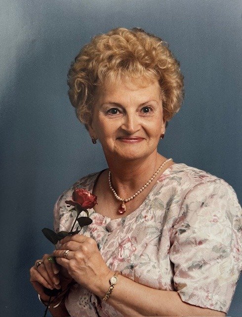 Nelda Gay Phillips - Photo 2