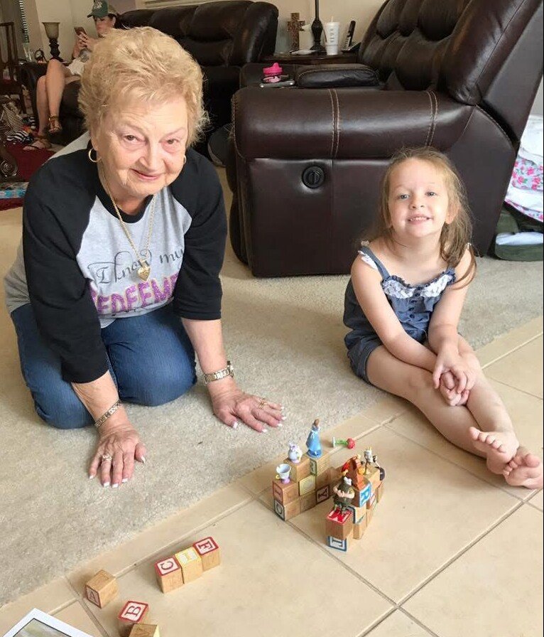 Nelda Gay Phillips - Photo 11