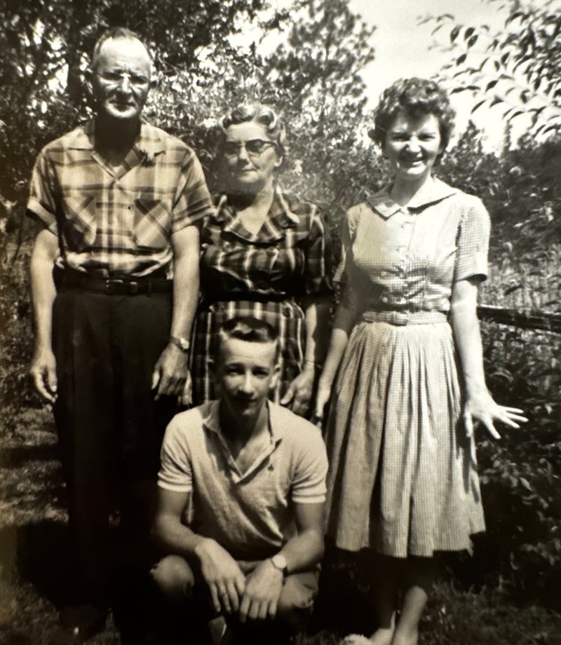 Nelda Gay Phillips - Photo 9