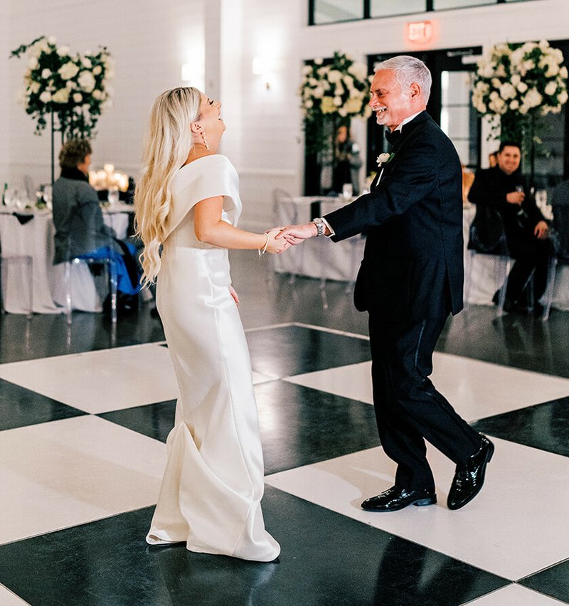 Dr. Thomas Richard Konjoyan - Photo 2