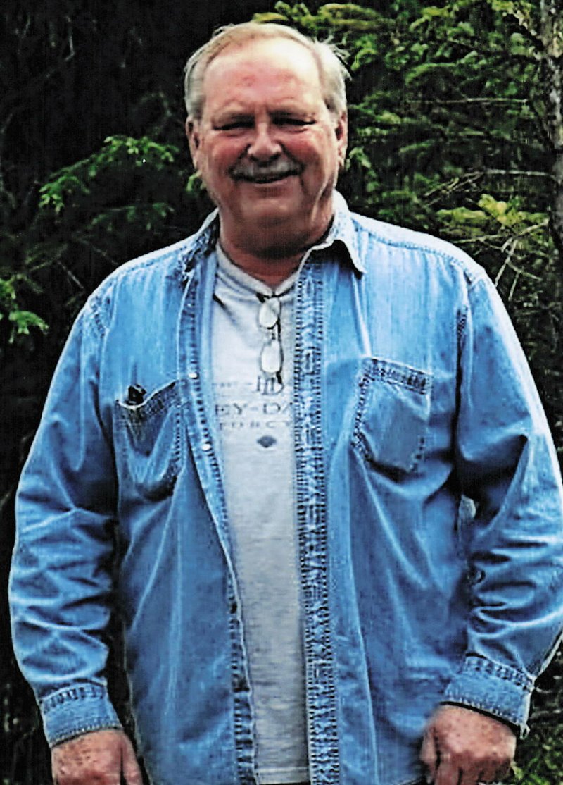 Russell Mitchell Melancon, Jr. - Photo 4