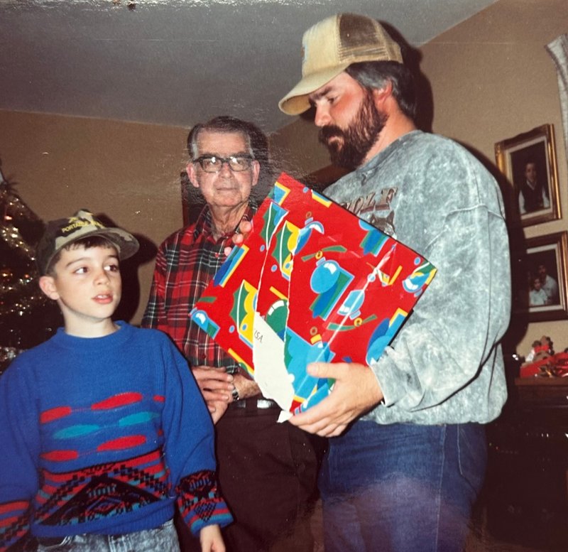 Hulet "Hugh" Holcombe - Photo 9