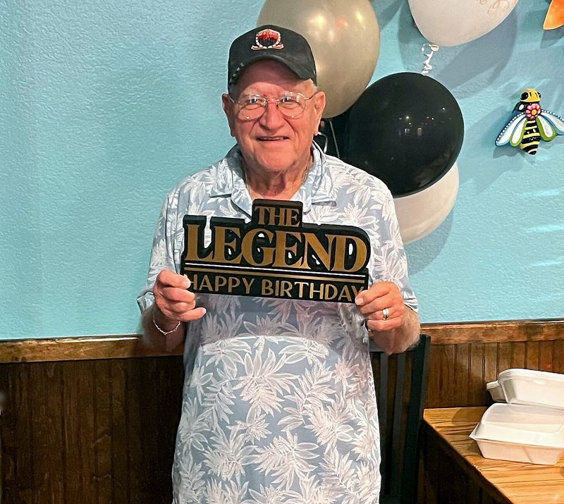 Lanny Bennett - Photo 6