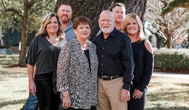 Lanny Bennett - Photo 8