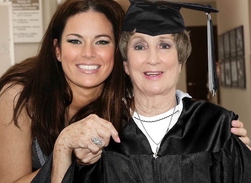 Shirley McCowan - Photo 10