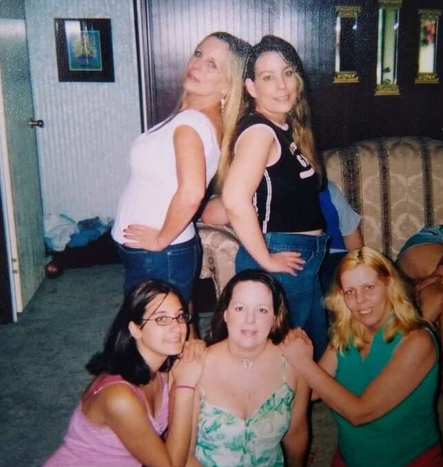 Sandra Lee Lawhon - Photo 9