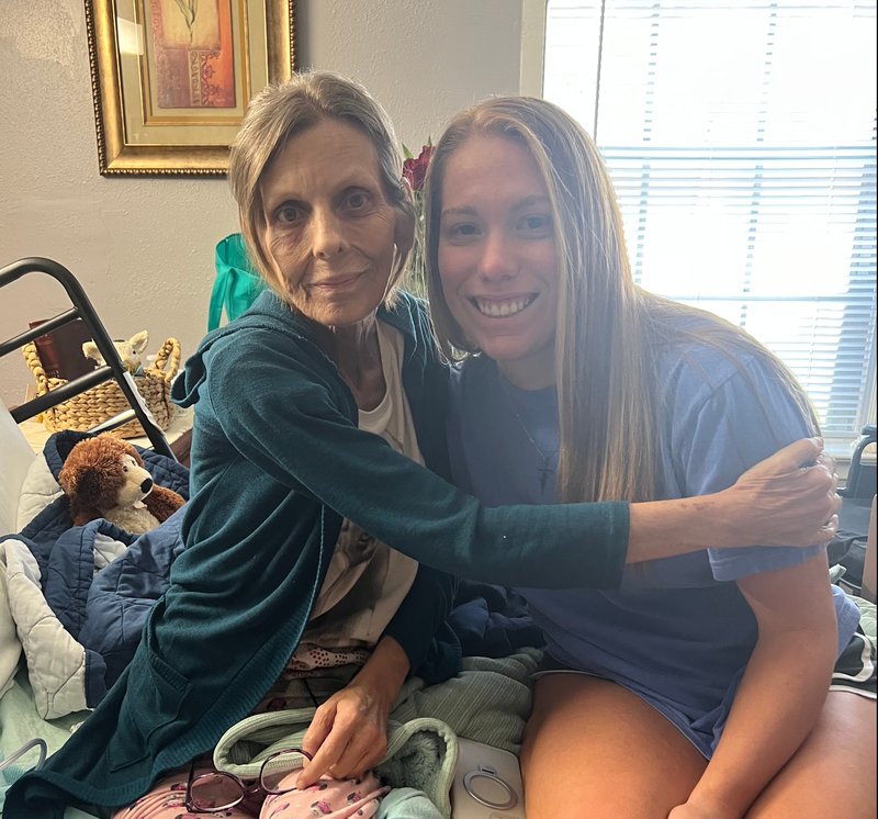 Sandra Lee Lawhon - Photo 11