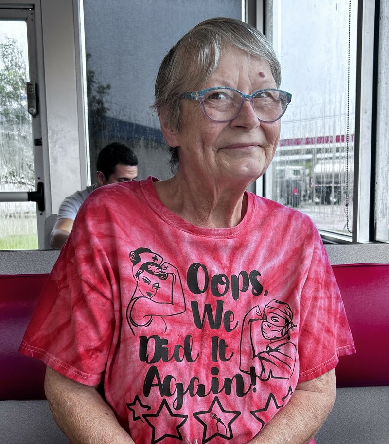 Kathy Buchanan - Photo 6