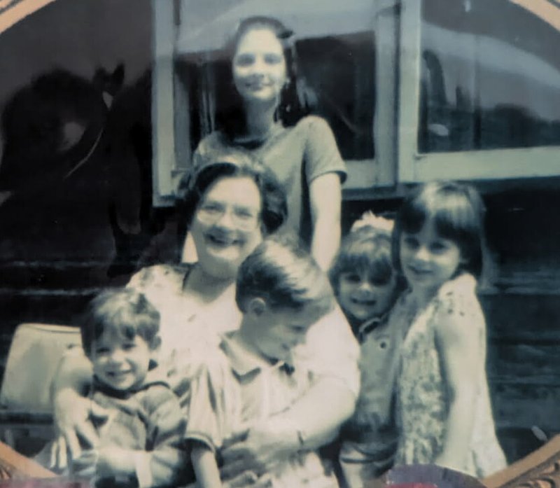 Mary Sharon Henry Shreve - Photo 5