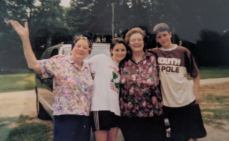 Mary Sharon Henry Shreve - Photo 6