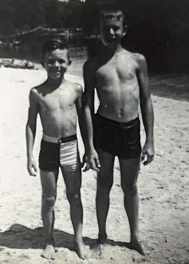 John Thomas Gladden, Jr. - Photo 9