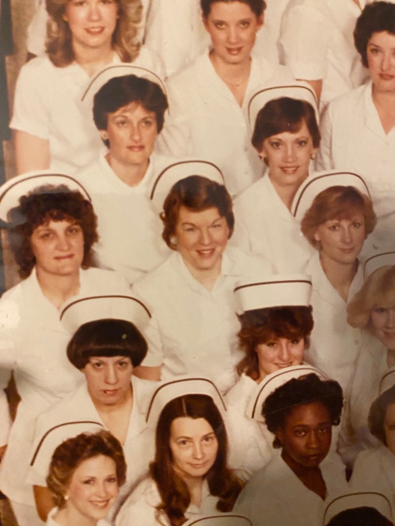 Sharon Lynn Rode Schleiffer - Photo 3