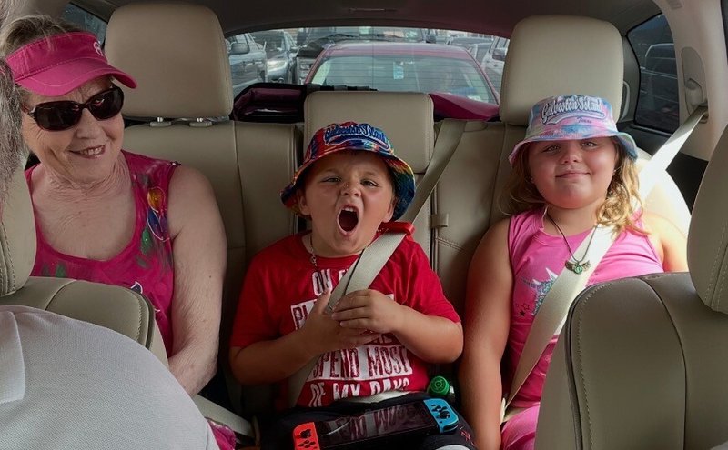 Sharon Lynn Rode Schleiffer - Photo 6