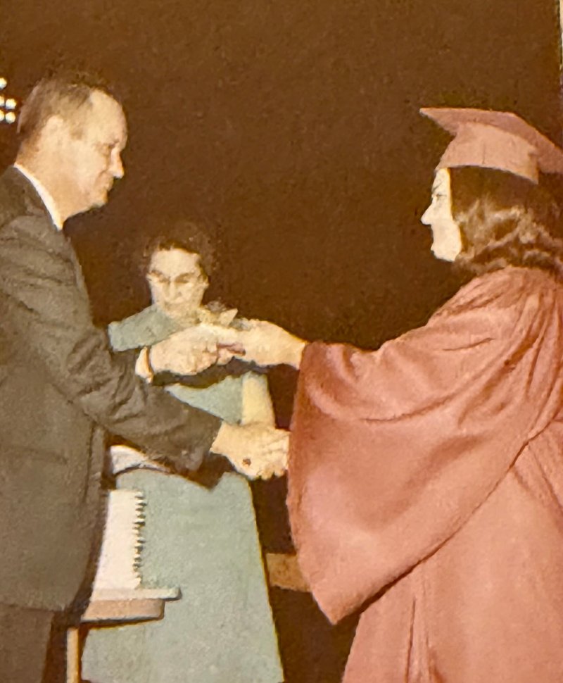 Jeanette F. Bird - Photo 6