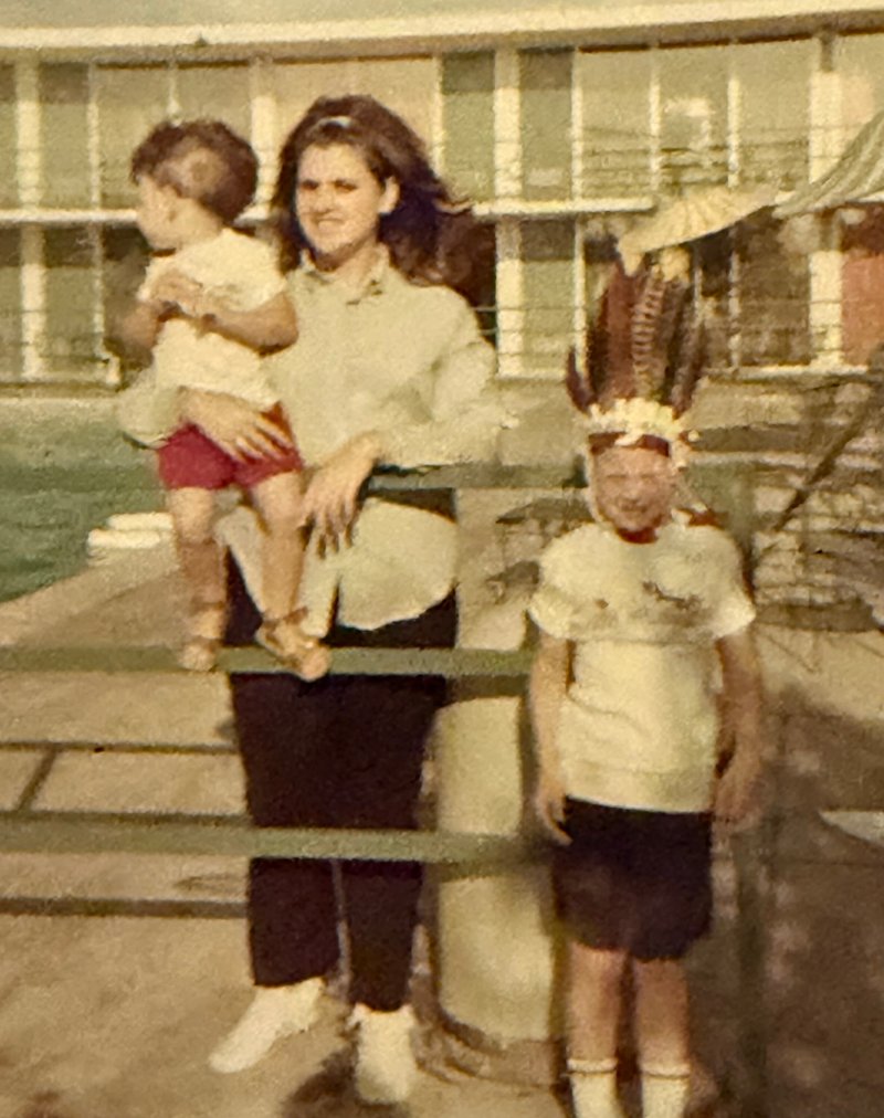 Jeanette F. Bird - Photo 9