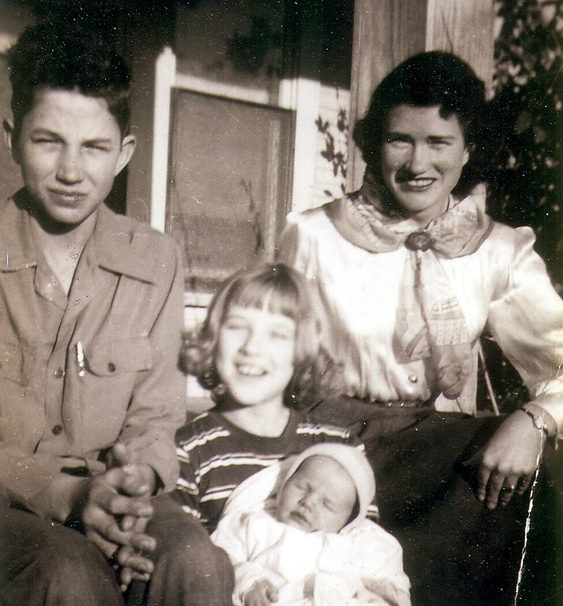 Anne Avery - Photo 5