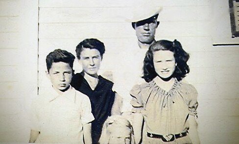 Anne Avery - Photo 10