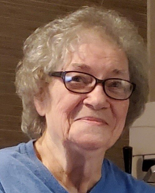 Leona Joyce Rovira - Photo 2