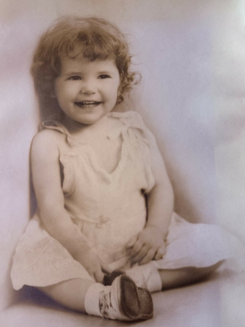 Lois Ann Veillon - Photo 3