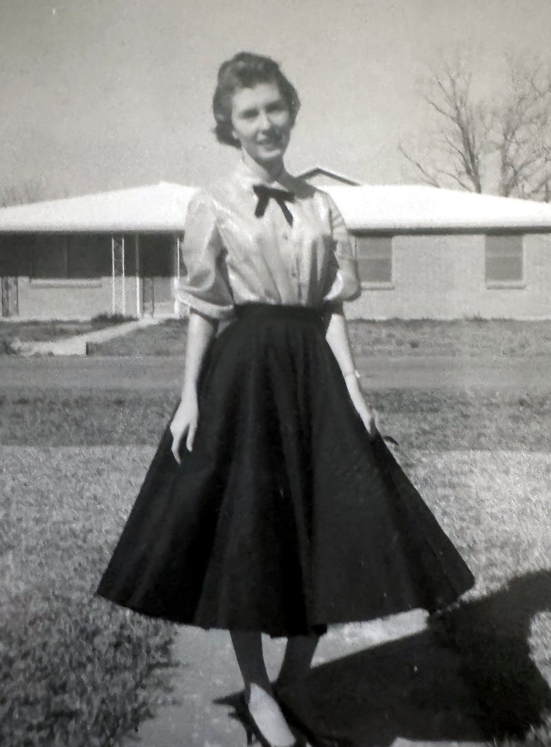 Sandra S. Harrison - Photo 9