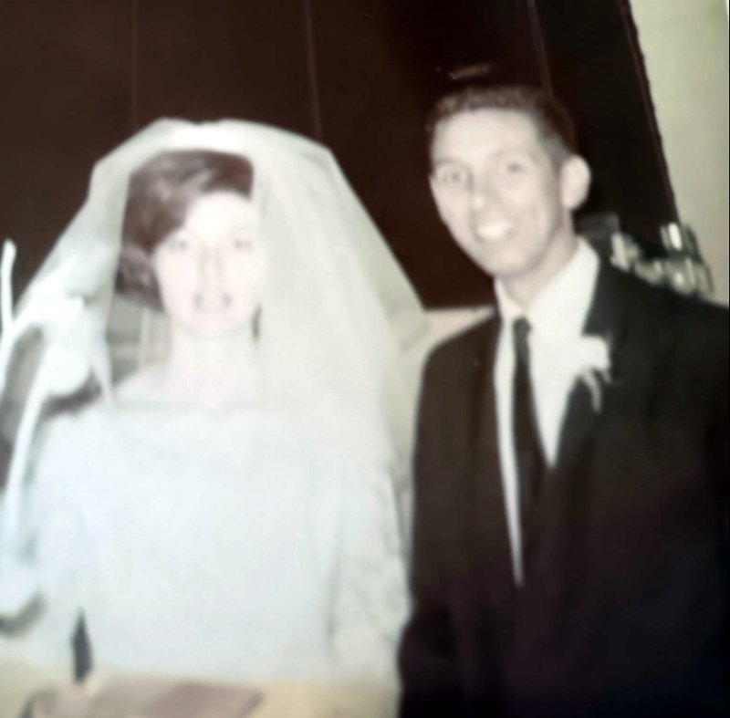 Edward Lee "Eddie" Jungen - Photo 5