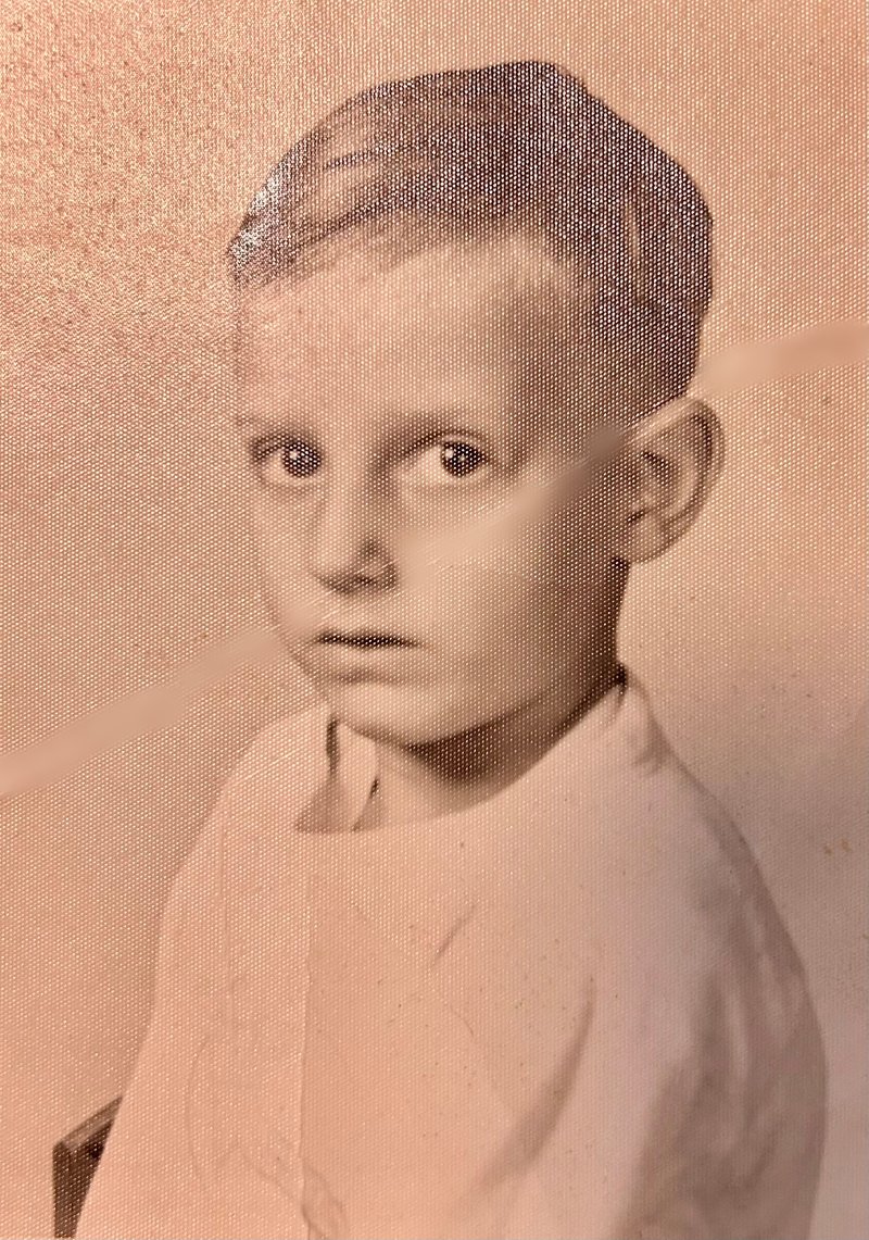 Luther John Trahan - Photo 3