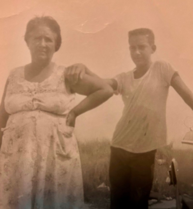 Luther John Trahan - Photo 7