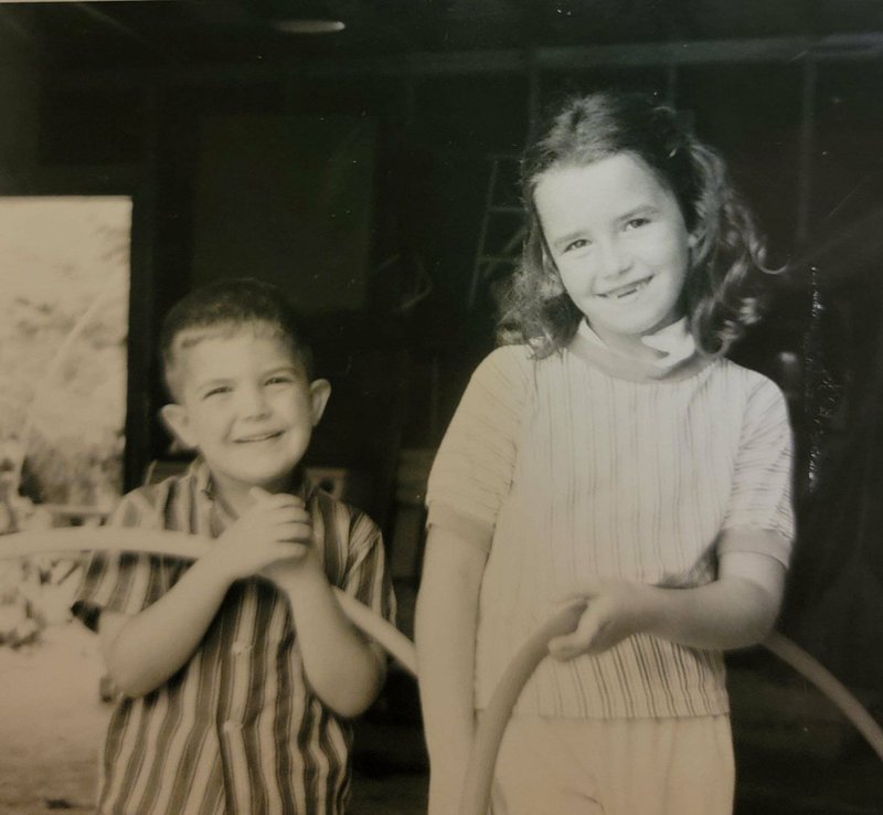 Kathryn Hanlon - Photo 3