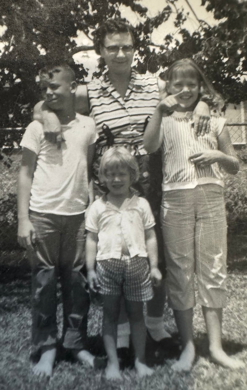 Rebecca Gayle Trahan - Photo 9