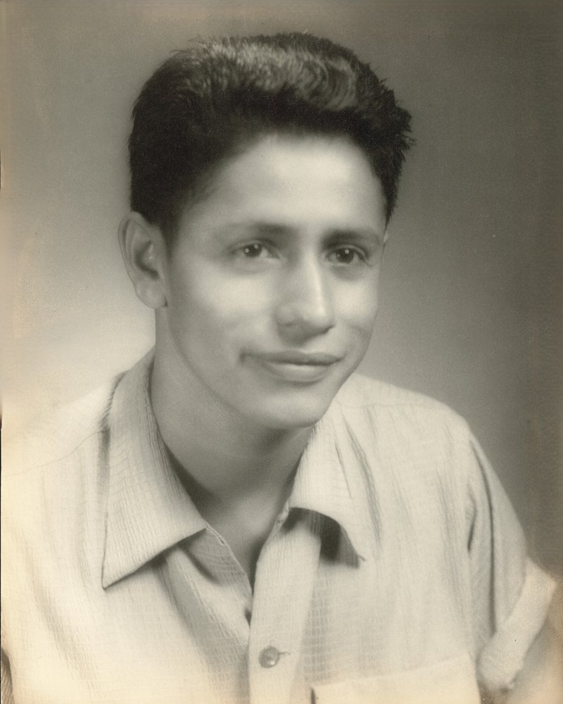 Austin Solis - Photo 2